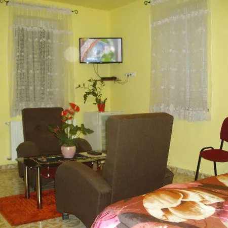 Guest house Somodi Vendeghaz Cserkeszolo